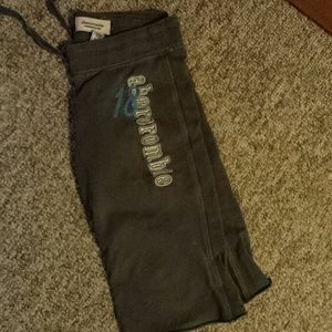 Cute girls Abercrombie Capri pjs