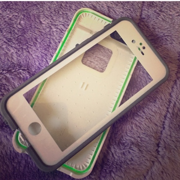 iPhone 6 life proof case!