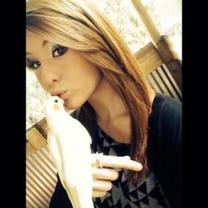 Meet your Posher, April