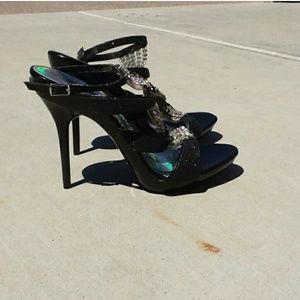 Bundle for @clarab12