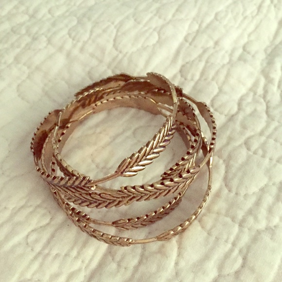 Leafy bangles
