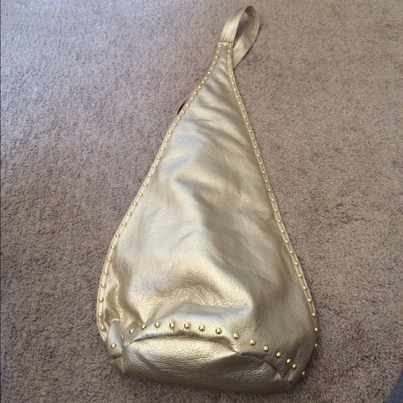 Gold Large Hung On U