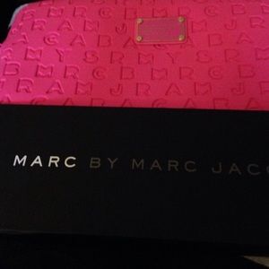 Marc Jacobs 15 in laptop sleeve