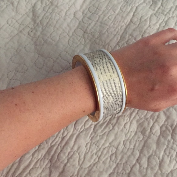 Bangle - Picture 2 of 4
