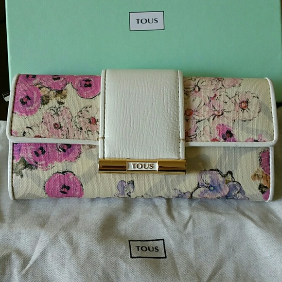 Tous Handbags - Authentic Tous White Wallet BIG PRICE DROP