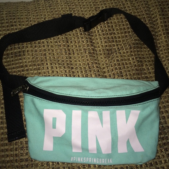 VS fanny pack