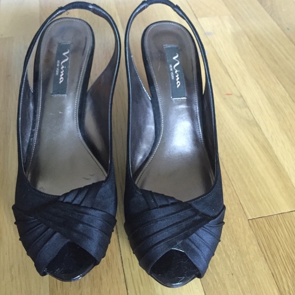 Too small - Picture 2 of 2