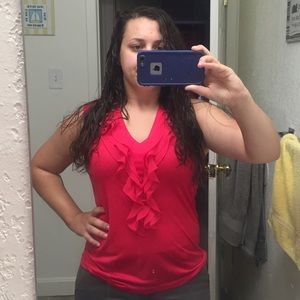 Red ruffle neck tank