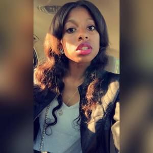 Meet your Posher, Dana