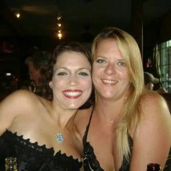 Meet your Posher, Jenna - Picture 1 of 1