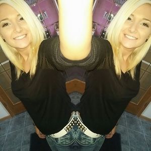 Meet your Posher, Kayla