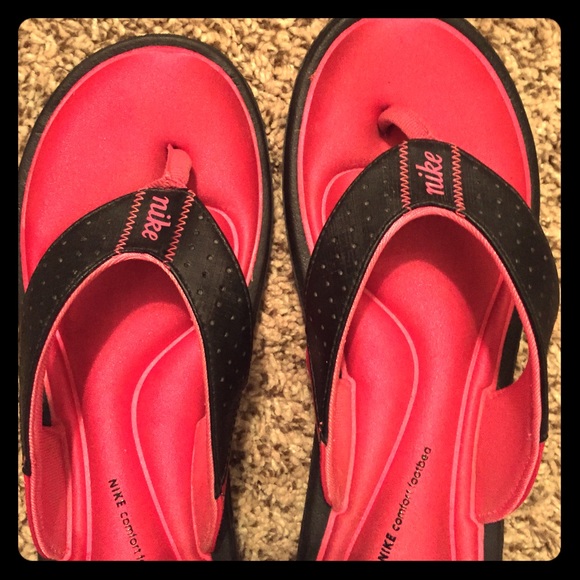 Nike Comfort Footbed Thongs