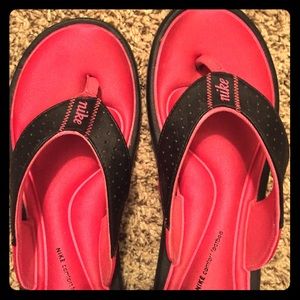 Nike Comfort Footbed Thongs