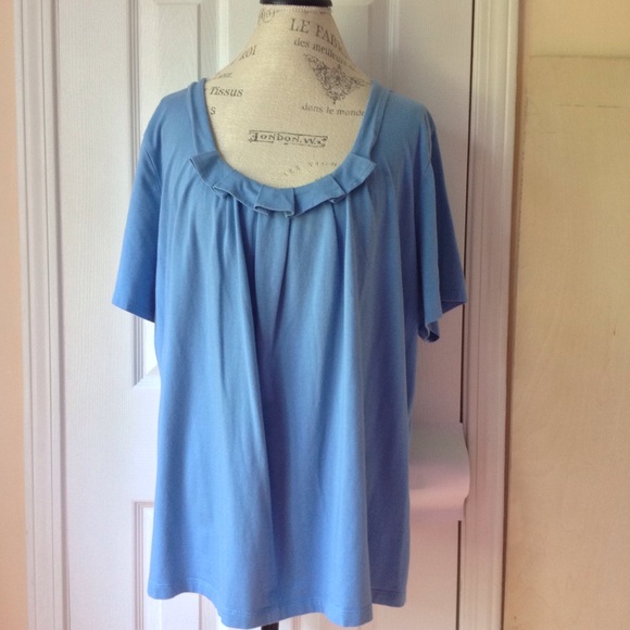 Talbots ruffled scoop neck loose fit Top