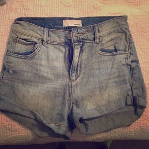 High-waisted shorts, size 3/5