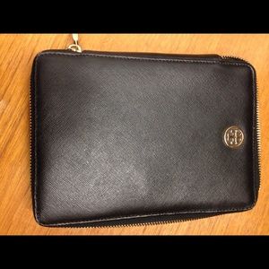 Tory Burch e-reader zipper case