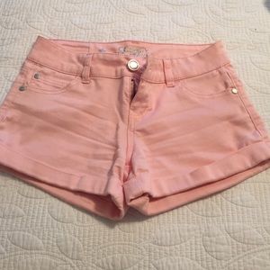 Pink shorts, size 3