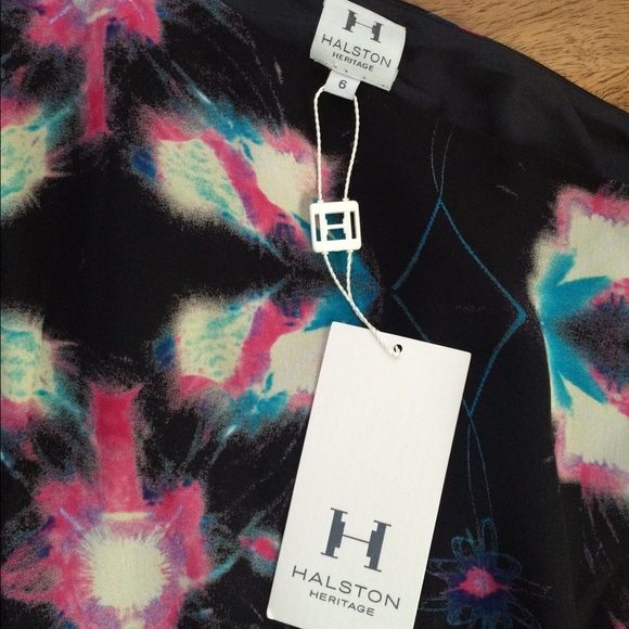 Halston One Shoulder Top - Picture 3 of 4