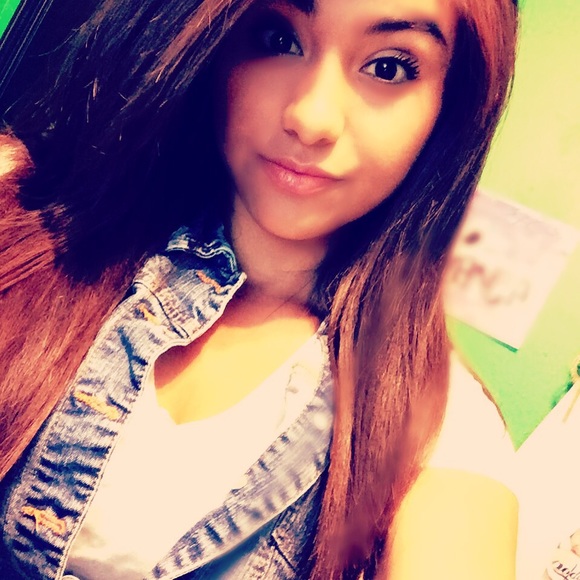 Meet your Posher, Bianca - Picture 1 of 1