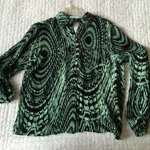 Chelsea Flower shirt size small, brand new, tags.