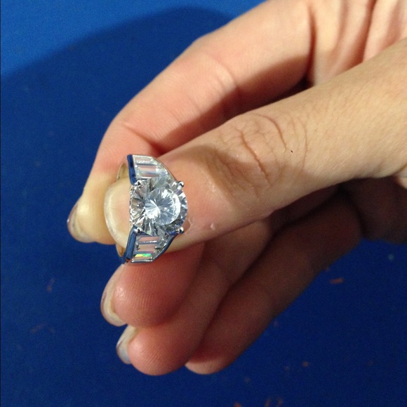 Round Baguette Bella Luce Silver Engagement Ring - Picture 6 of 8