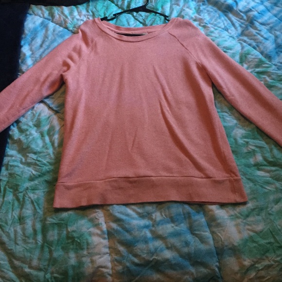 sweaters - Picture 2 of 2