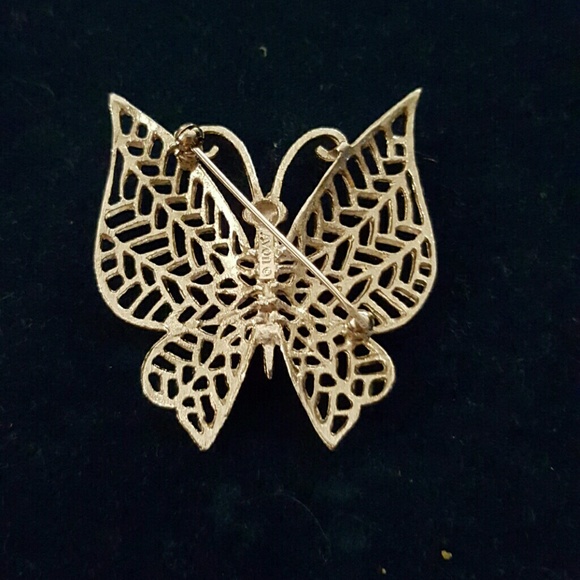 Butterfly Brooch - Picture 2 of 2