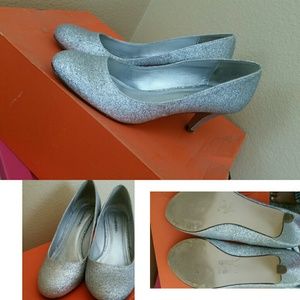 Silver glitter pumps