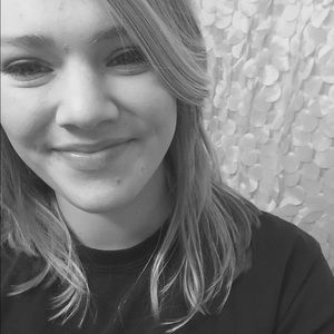 Meet your Posher, Addison