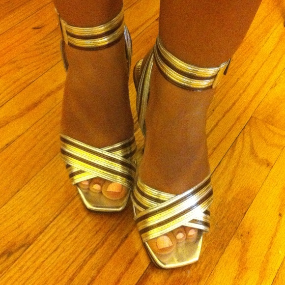 Anne Michelle Open Toe Heels (Silver/Metallic)