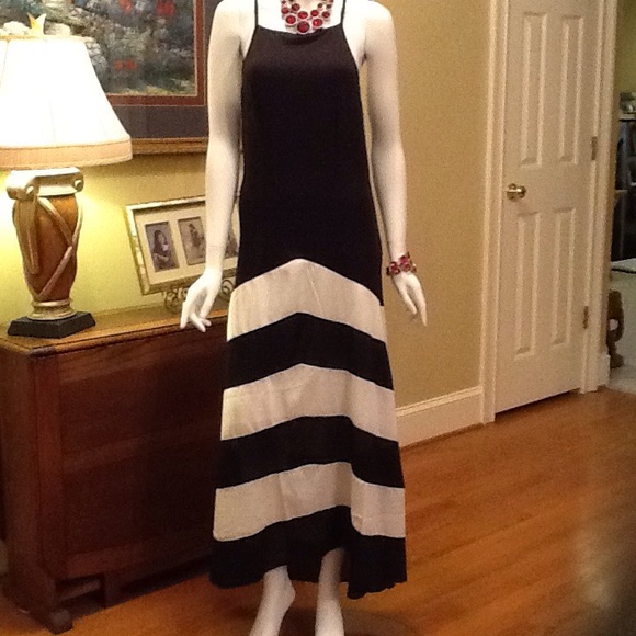 Black & White long dress💋