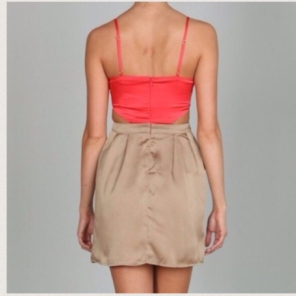 ❤️👗CutOut Dress👗❤️ - Picture 4 of 4