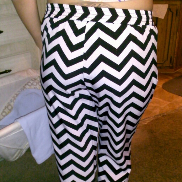 Pants - Picture 2 of 3