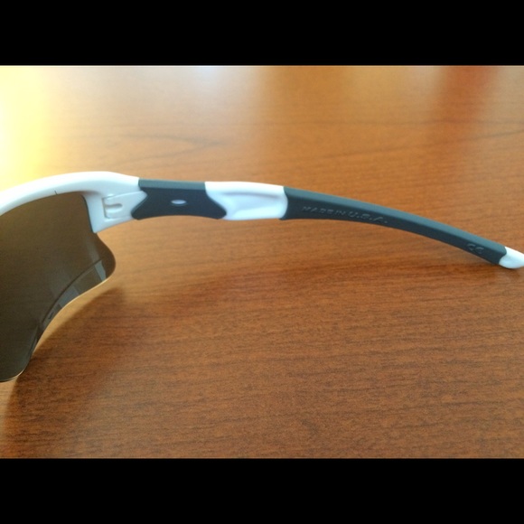 Sold on eBay. Oakley Flak Jacket size 63|14 133 - Picture 3 of 4