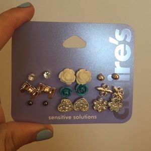 Claire's earrings