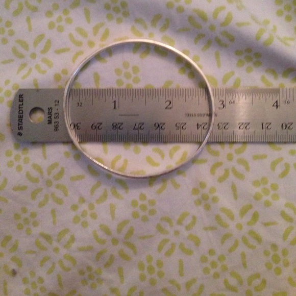 Quote Bangle - Picture 3 of 3