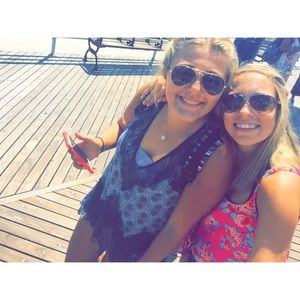 Meet your Posher, Amanda