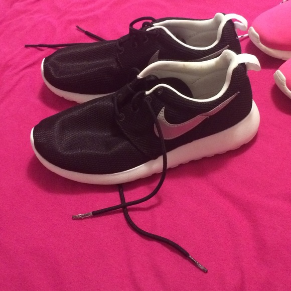 SOLD!! - Picture 3 of 4