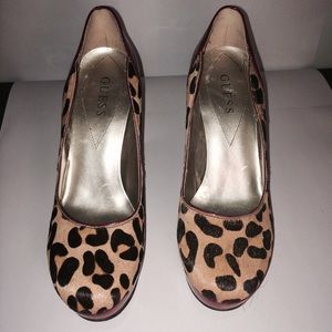 Platform leopard shoes. Cherry red. Guess