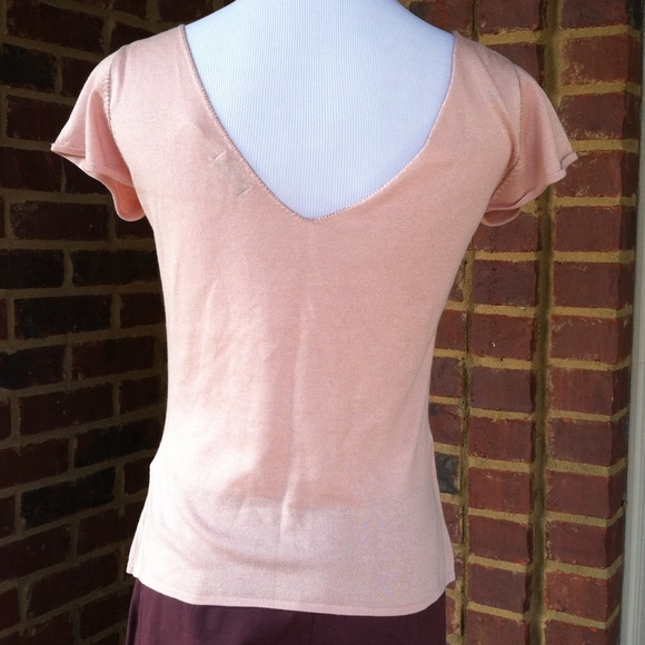 Max Studio Flower Top - Picture 3 of 3