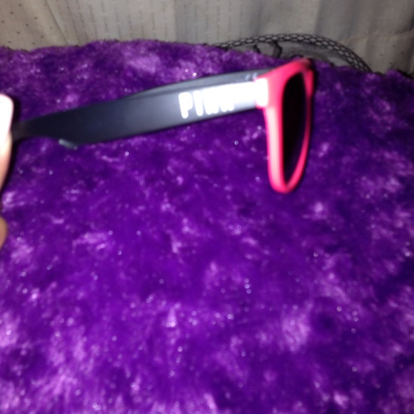 Pink sunglasses - Picture 4 of 4