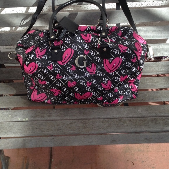 Guess duffle bag