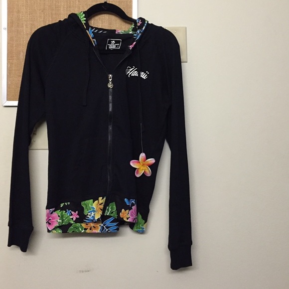 Black Hawaii Sweater