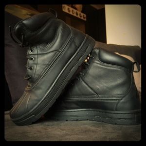 Nike ACG woodside boots