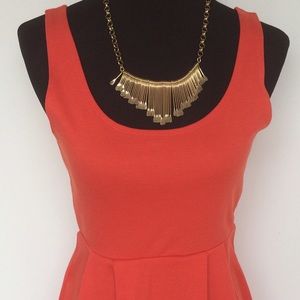 Gold necklace. EUC. Used once