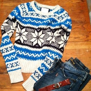 On hold. American Eagle snowflake sweater. Size L.