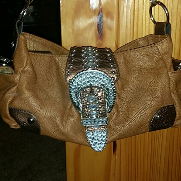 Purse - Picture 2 of 4