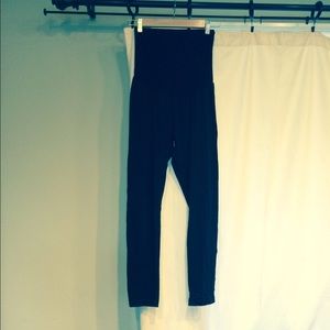 Black maternity leggings