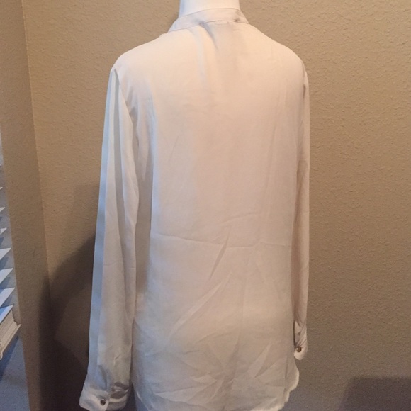 White blouse-sold - Picture 3 of 3