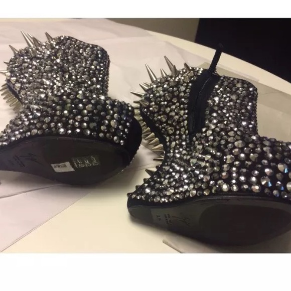 Giuseppe Zanotti spike embellished Boots sz